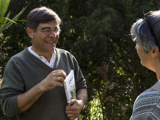 Portrait du pépiniériste Olivier Ezavin.